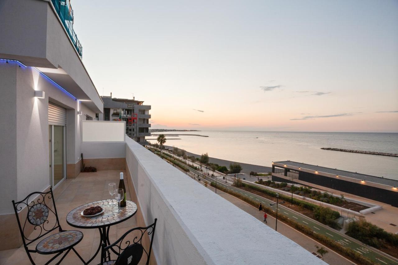 Tramonto Sul Mare Bari Apartment Near The Airport Exterior photo